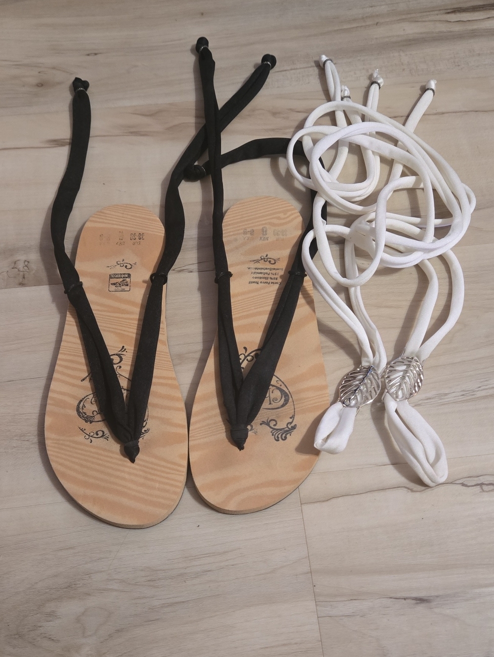 Women’s Convertible Sandal Straps – Black and White Options